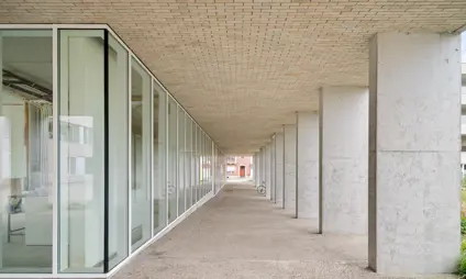 Commerciële ruimte voor retail en handel in Tienen 't Lycée