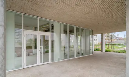 Commerciële ruimte voor retail en handel in Tienen 't Lycée
