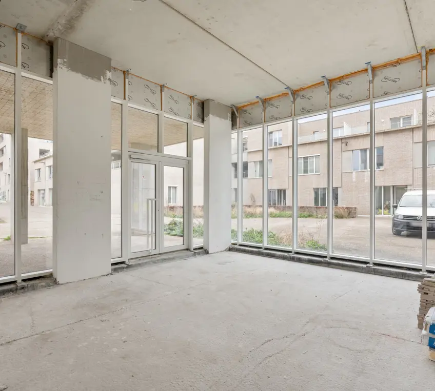 Commerciële ruimte voor retail en handel in Tienen 't Lycée